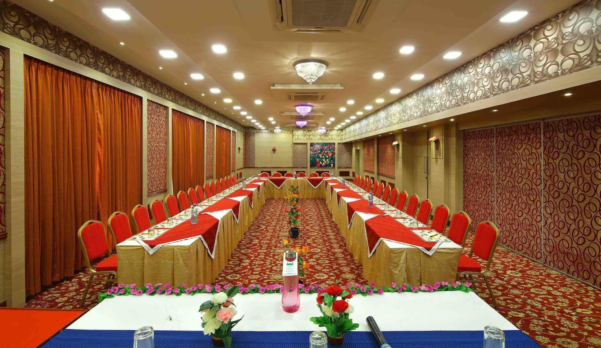 Hotel Royal Court Madurai Exteriér fotografie