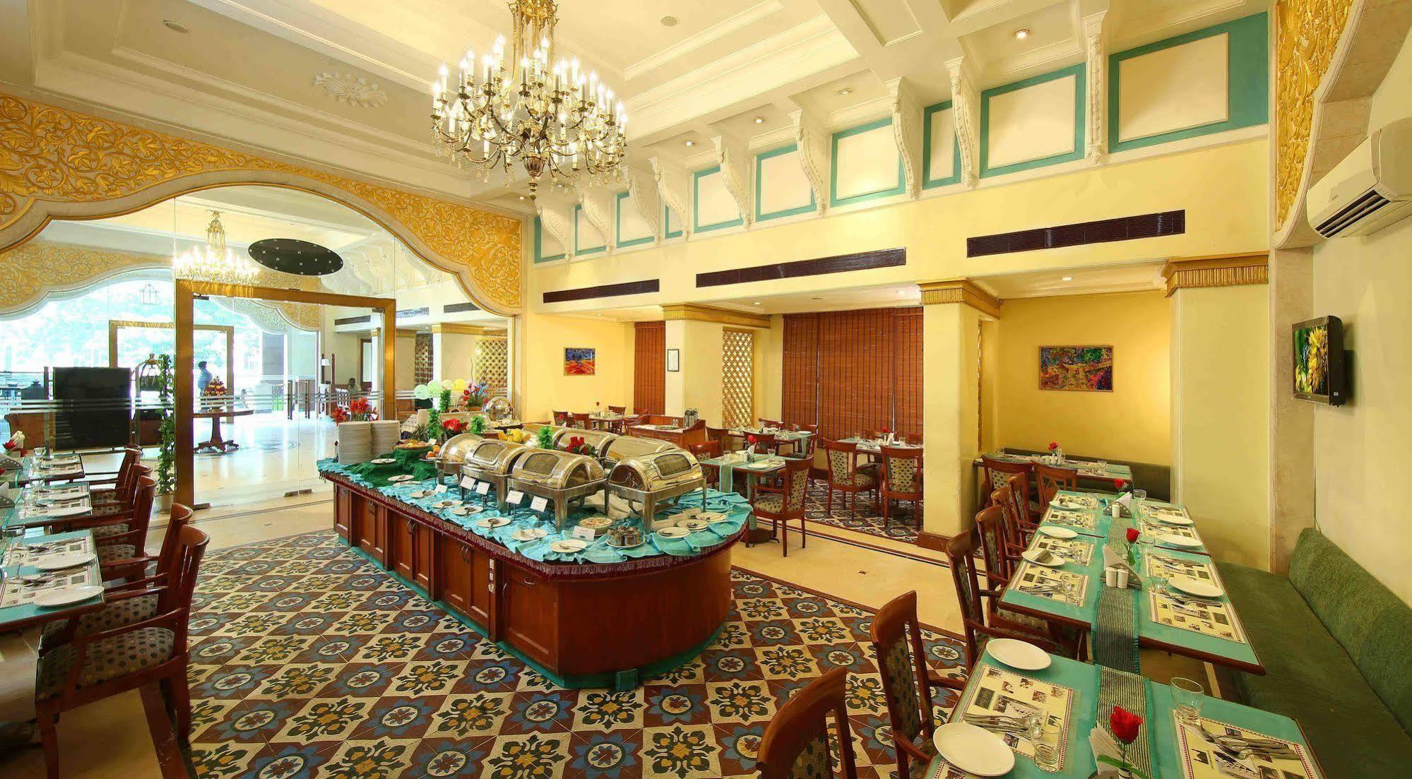 Hotel Royal Court Madurai Exteriér fotografie